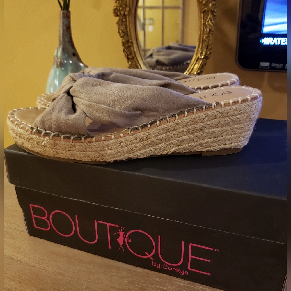 Corkys Beige Espadrille Slides - Picture 4 of 5